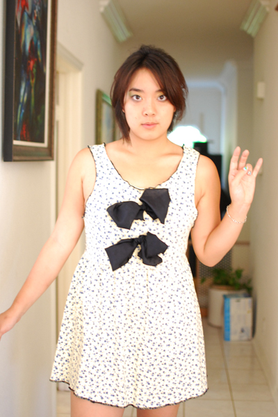 yellow_bows